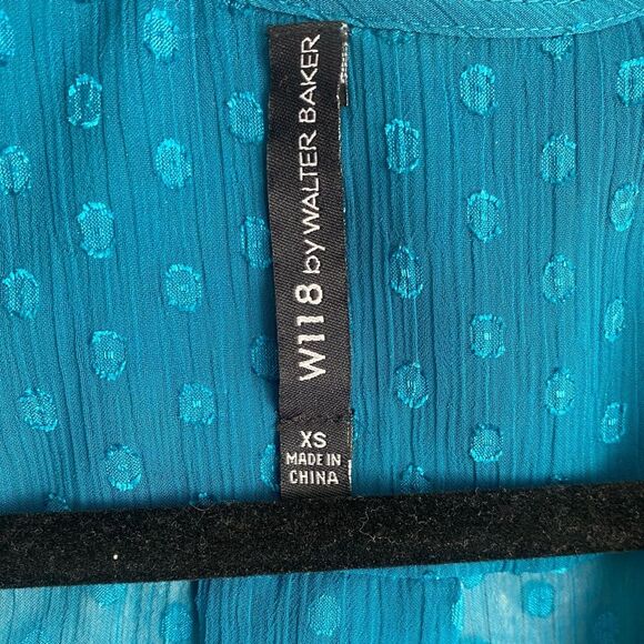 1118 by Walter Baker Sheer Teal Button-Front Blouse – XS - Picture 2 of 9